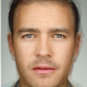 Meet your Posher, Cameron